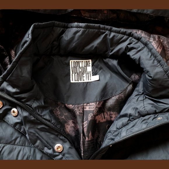 Volcom Jacket - Picture 2 of 3